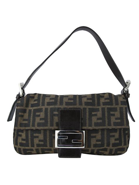 bolsa fendi baguette.